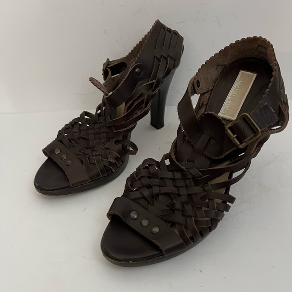 Michael Kors Brown Woven Learning Sandal - Picture 4 of 9
